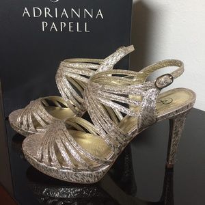 ADRIANNA PAPELL Strappy Gold Evening Party Heels Aiden Silver Foil Sleek Sz 7
